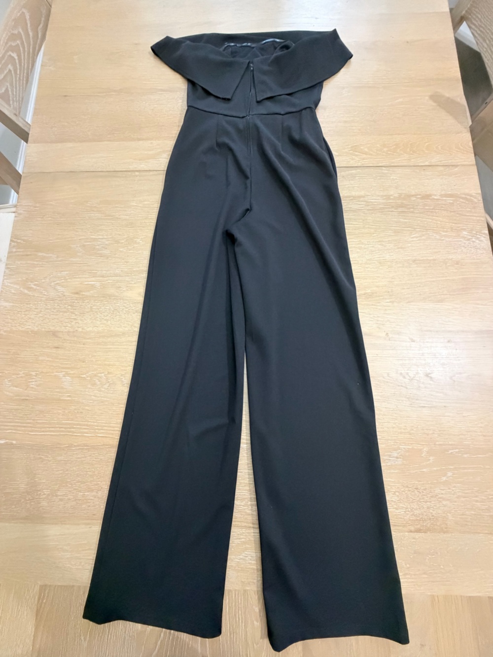 Elegant Strapless Black Wide-Leg Jumpsuit - Picture 4 of 5